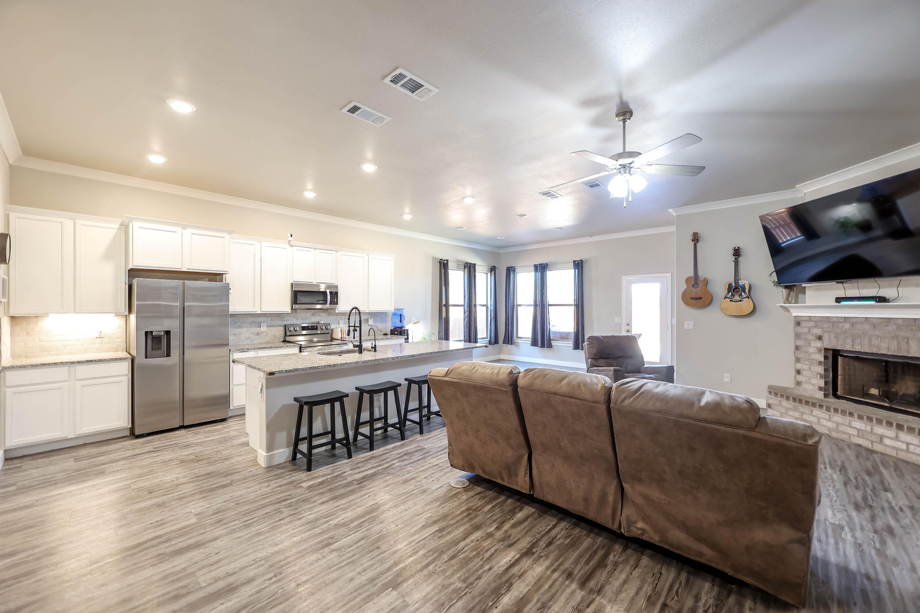 2713 Virginia Avenue Lubbock, TX 79407 - Photo 5 of 37 Stunning 4 bedroom home8