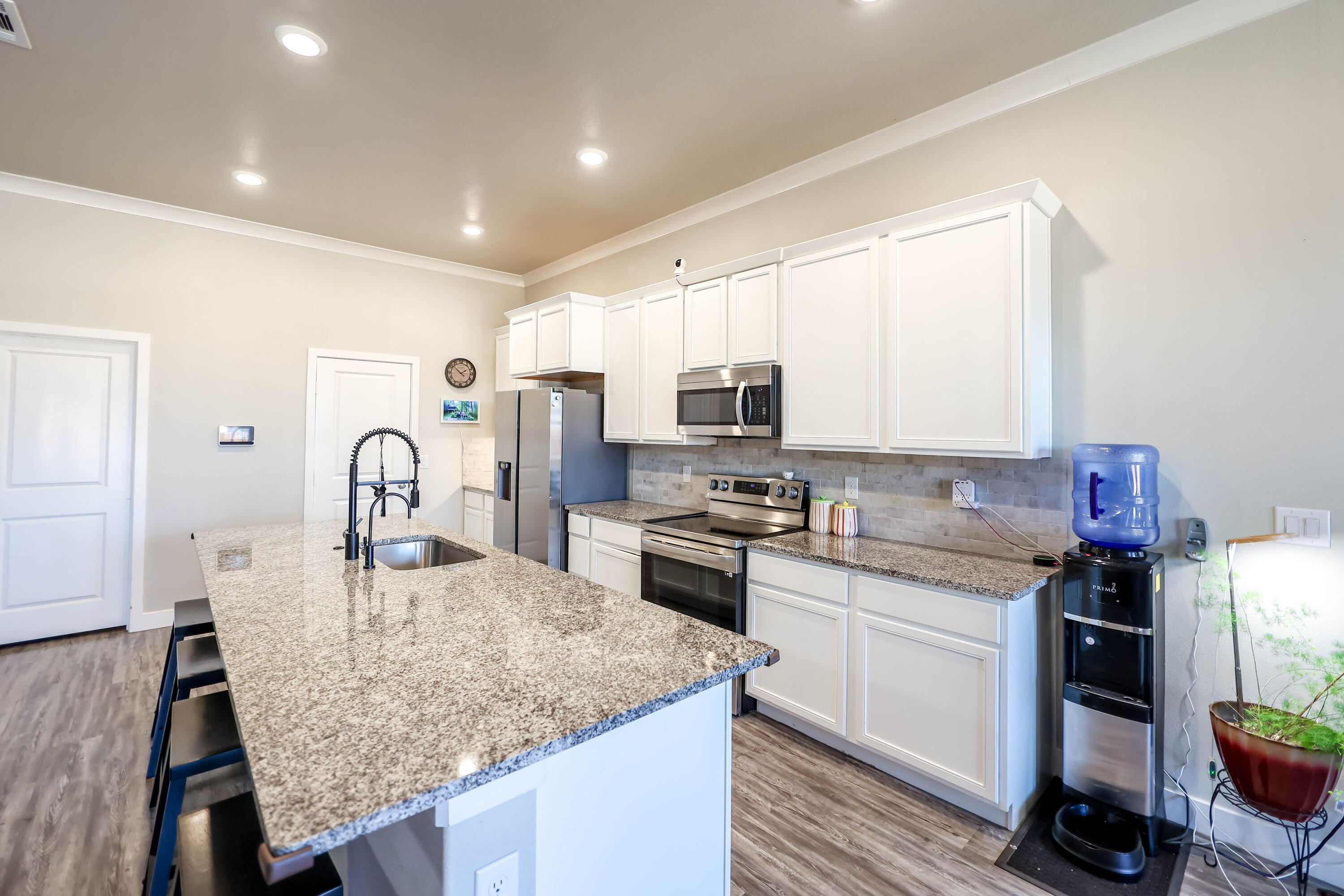 2713 Virginia Avenue Lubbock, TX 79407 - Photo 10 of 37 Stunning 4 bedroom home14