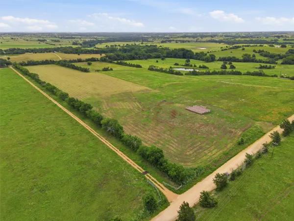 $425,000 | Tbd Post Oak Point Road, New Ulm, TX 78950