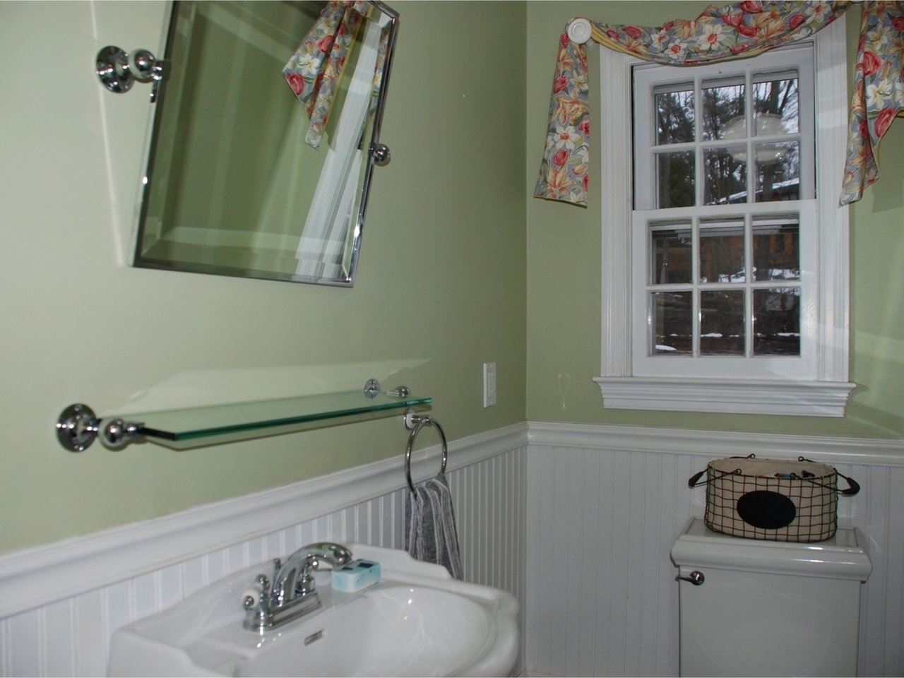 32 Iranistan Road Burlington, VT 05401 - Photo 22 of 39 Gallery Image 22