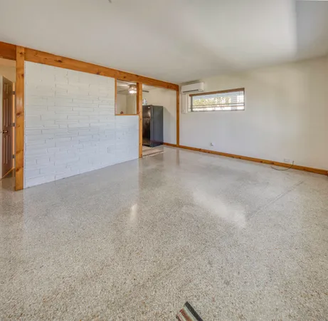 $430,900 | 341 Pinewood Street, Lantana, FL 33462