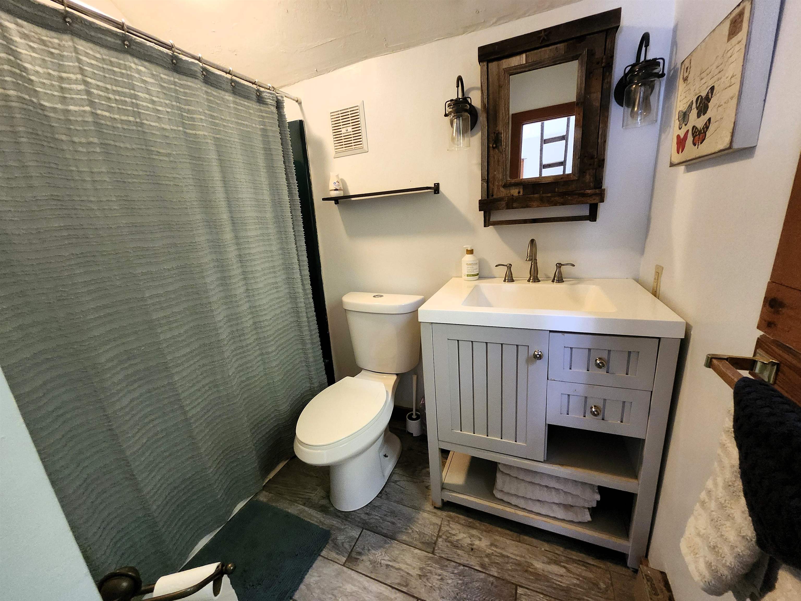 194 Reservoir Road Campton, NH 03223 - Photo 14 of 23 Gallery Image 14
