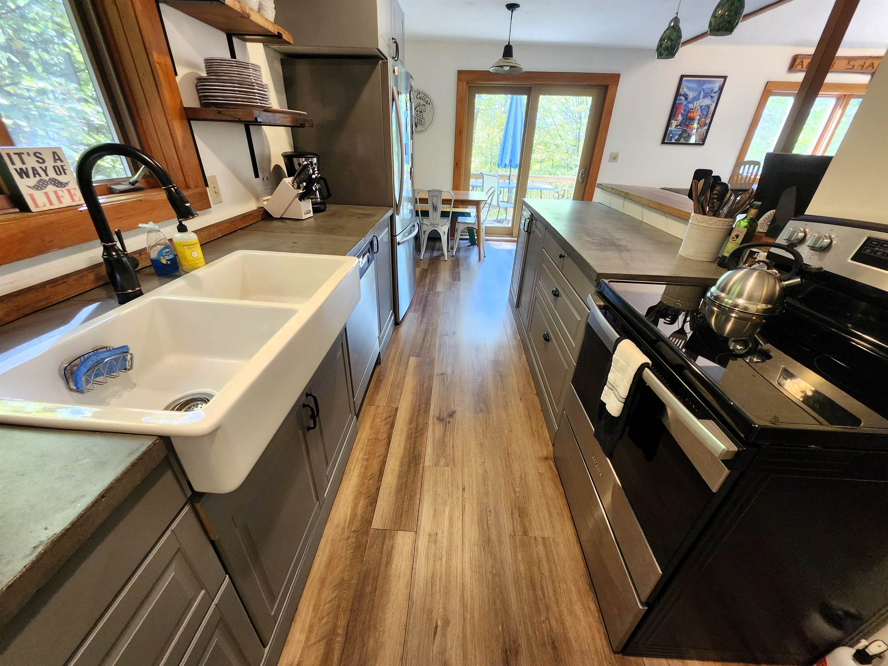194 Reservoir Road Campton, NH 03223 - Photo 8 of 23 Gallery Image 8