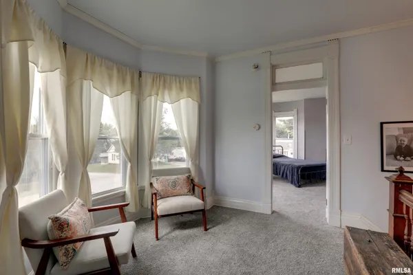 $190,000 | 222 West New Street, Palmyra, MO 63461