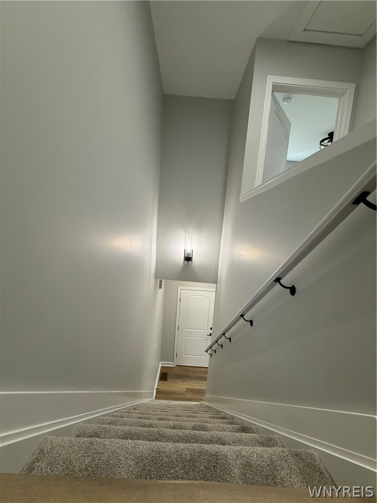 5156 Berg Road Buffalo, NY 14218 - Photo 13 of 31 Stairway down