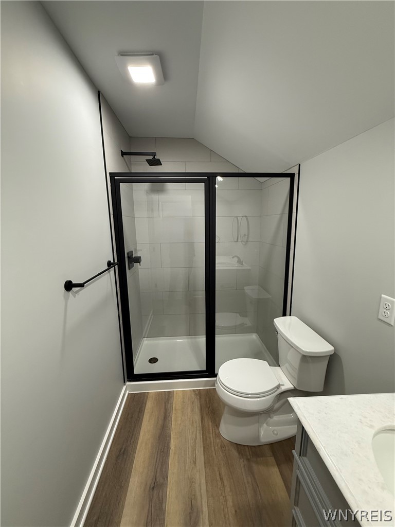 5156 Berg Road Buffalo, NY 14218 - Photo 19 of 31 Master Bath