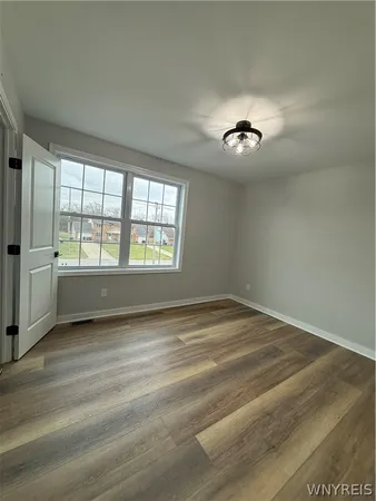 $2,200 | 5156 Berg Road, Buffalo, NY 14218