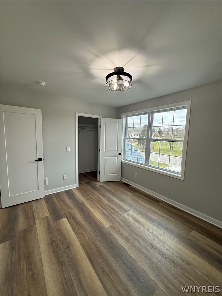 5156 Berg Road Buffalo, NY 14218 - Photo 21 of 31 2nd bedroom