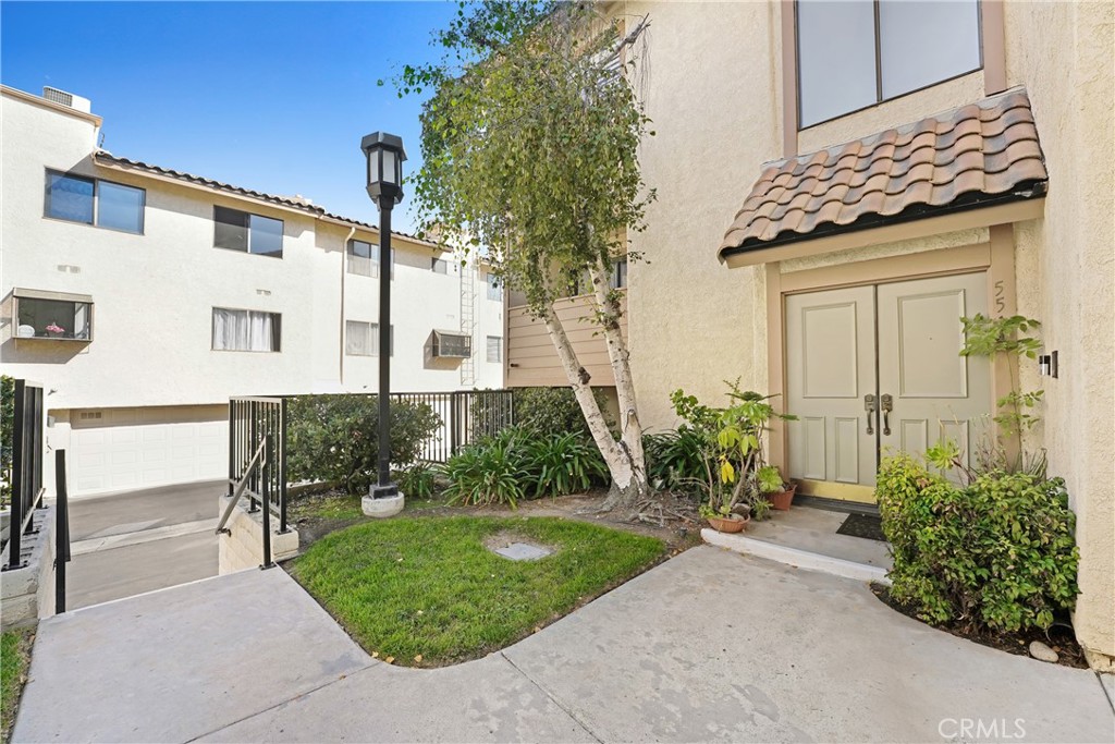 5514 Las Virgenes Road Calabasas, CA 91302 - Photo 1 of 20