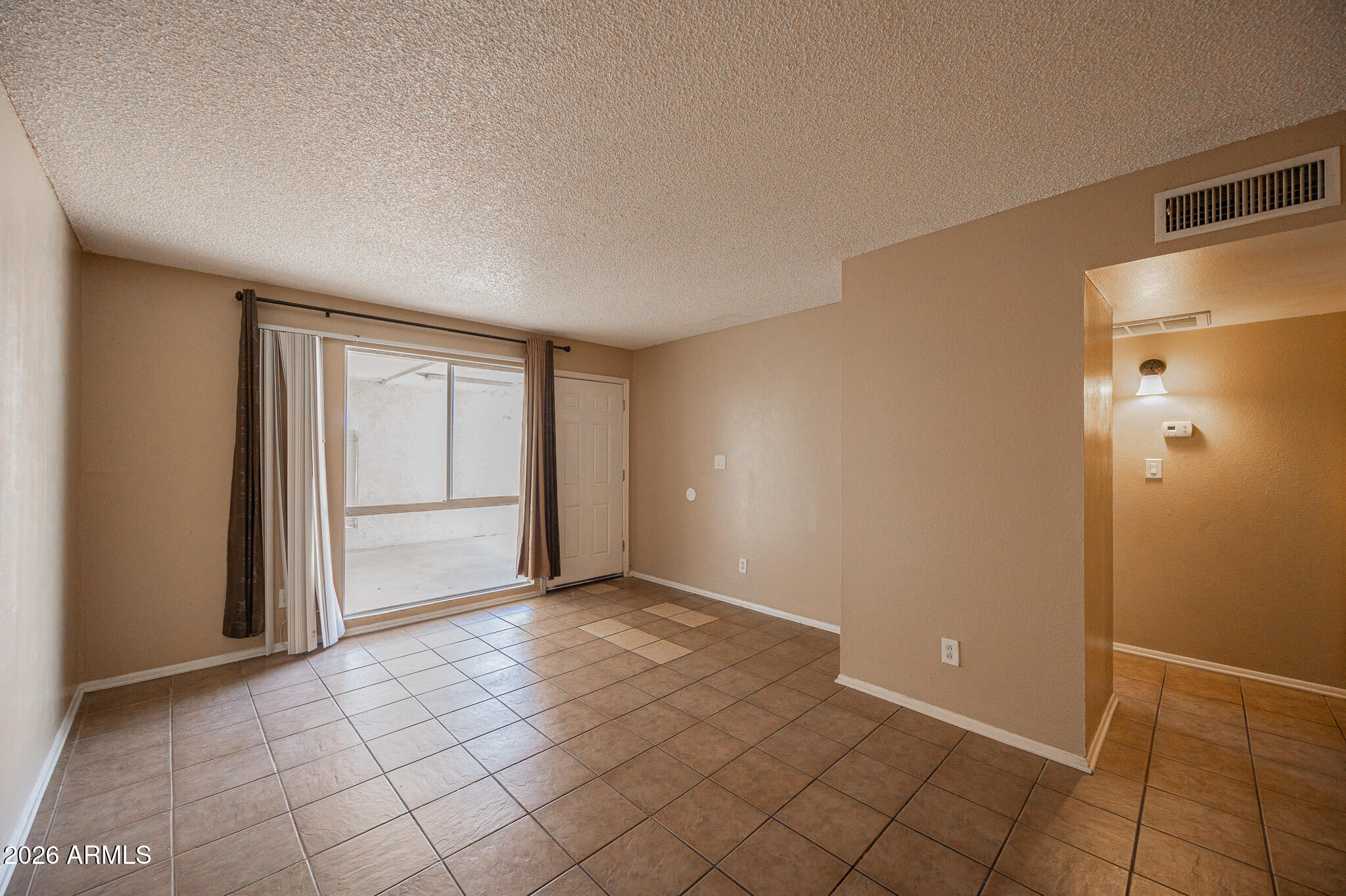 720 South Dobson Road, Unit 10 Mesa, AZ 85202 - Photo 9 of 22 B33A5632
