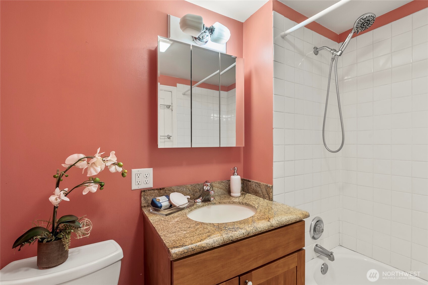 5145 South Myrtle Street Seattle, WA 98118 - Photo 13 of 40