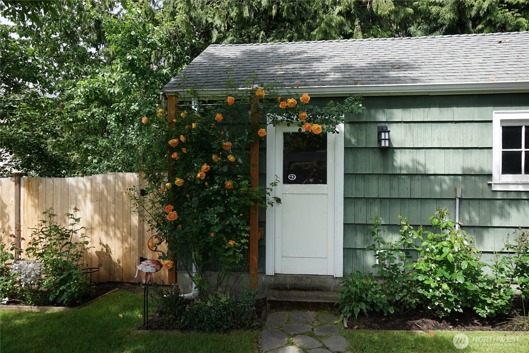 5145 South Myrtle Street Seattle, WA 98118 - Photo 23 of 40