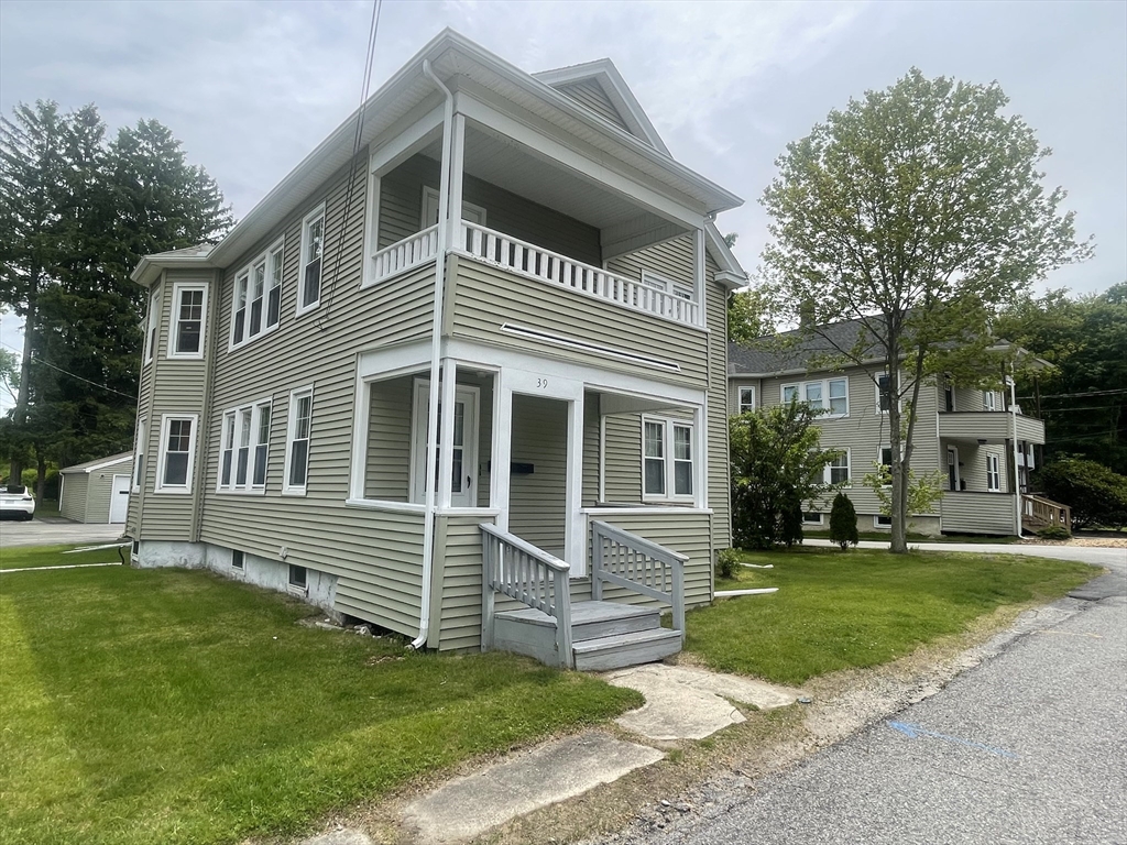 39 Brook Street, Unit 2 Webster, MA 01570 - Photo 3 of 21