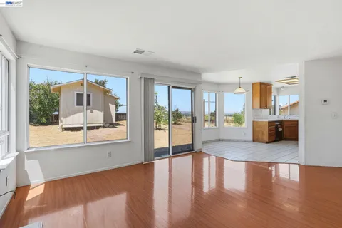 $639,800 | 9 Beechwood Court, Pittsburg, CA 94565