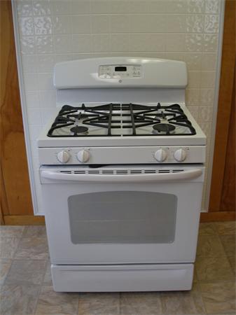 6 Prentice Street Worcester, MA 01604 - Photo 7 of 24 Gallery Image 7