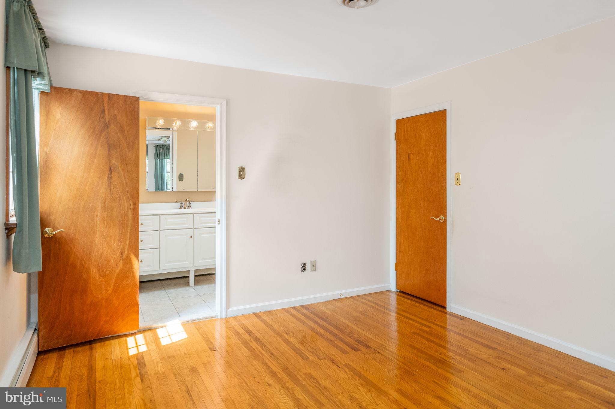 603 Street Road West Chester, PA 19382 - Photo 24 of 41 Primary Bedroom w/ Ensuite