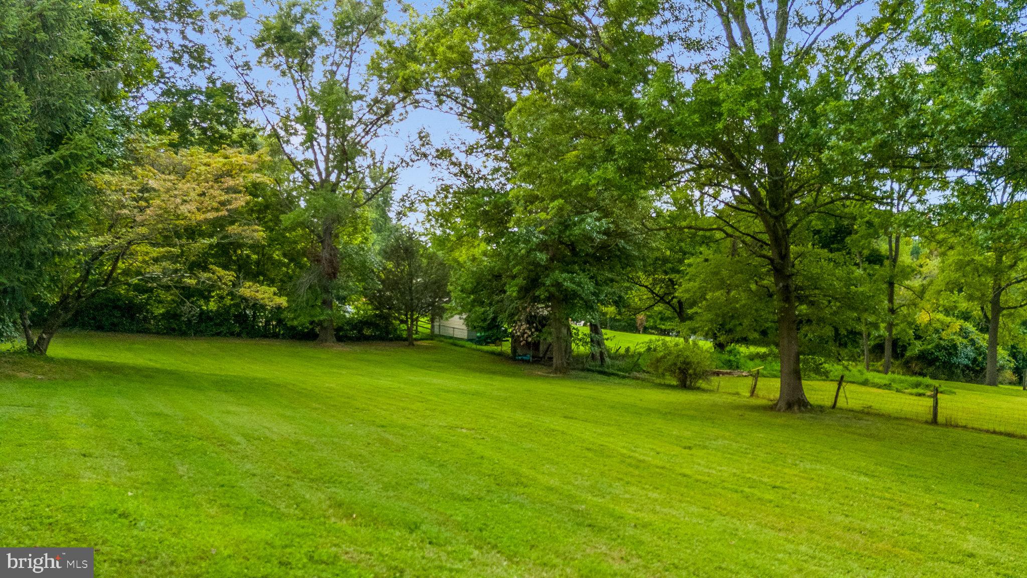603 Street Road West Chester, PA 19382 - Photo 34 of 41 View Toward the Neighbors