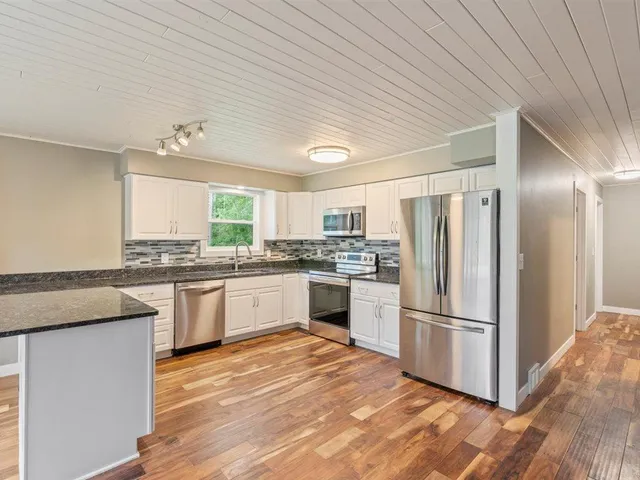 $344,900 | 4626 Gull Lake Dam Road, Brainerd, MN 56401