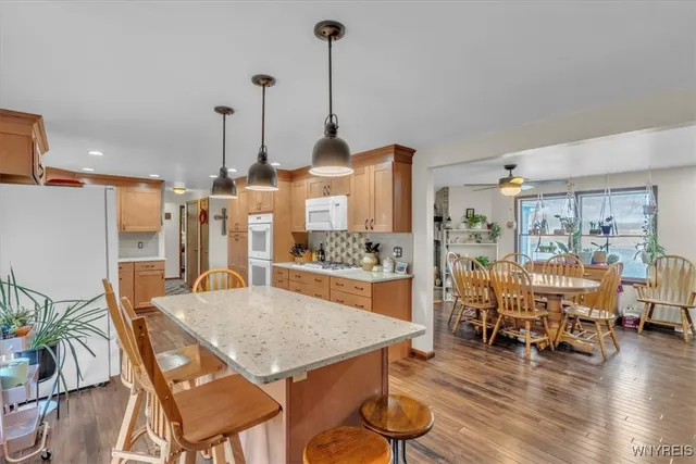 $480,000 | 1073 Lyndale Lane, Marilla, NY 14059