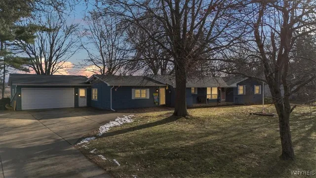 $480,000 | 1073 Lyndale Lane, Marilla, NY 14059