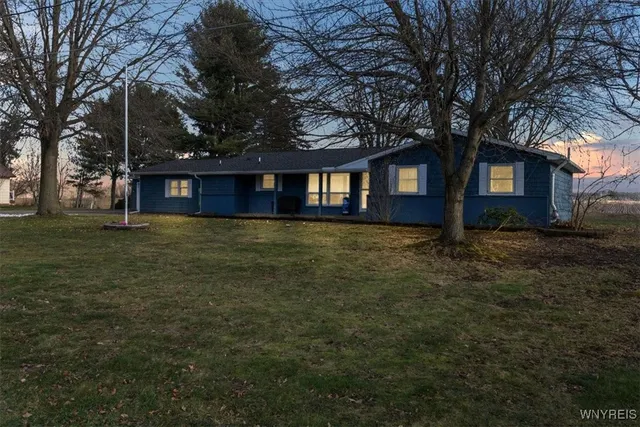 $480,000 | 1073 Lyndale Lane, Marilla, NY 14059