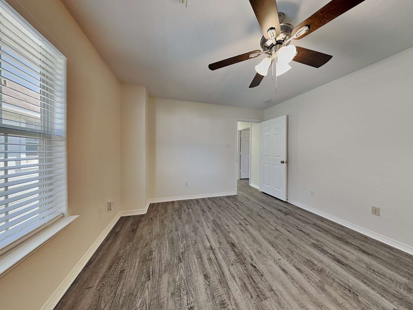 9122 Prairie Trails Drive Spring, TX 77379 - Photo 11 of 16