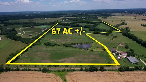 $436,800 | Tbd Northwest Tbd Nw Mm Highway, Urich, MO 64788