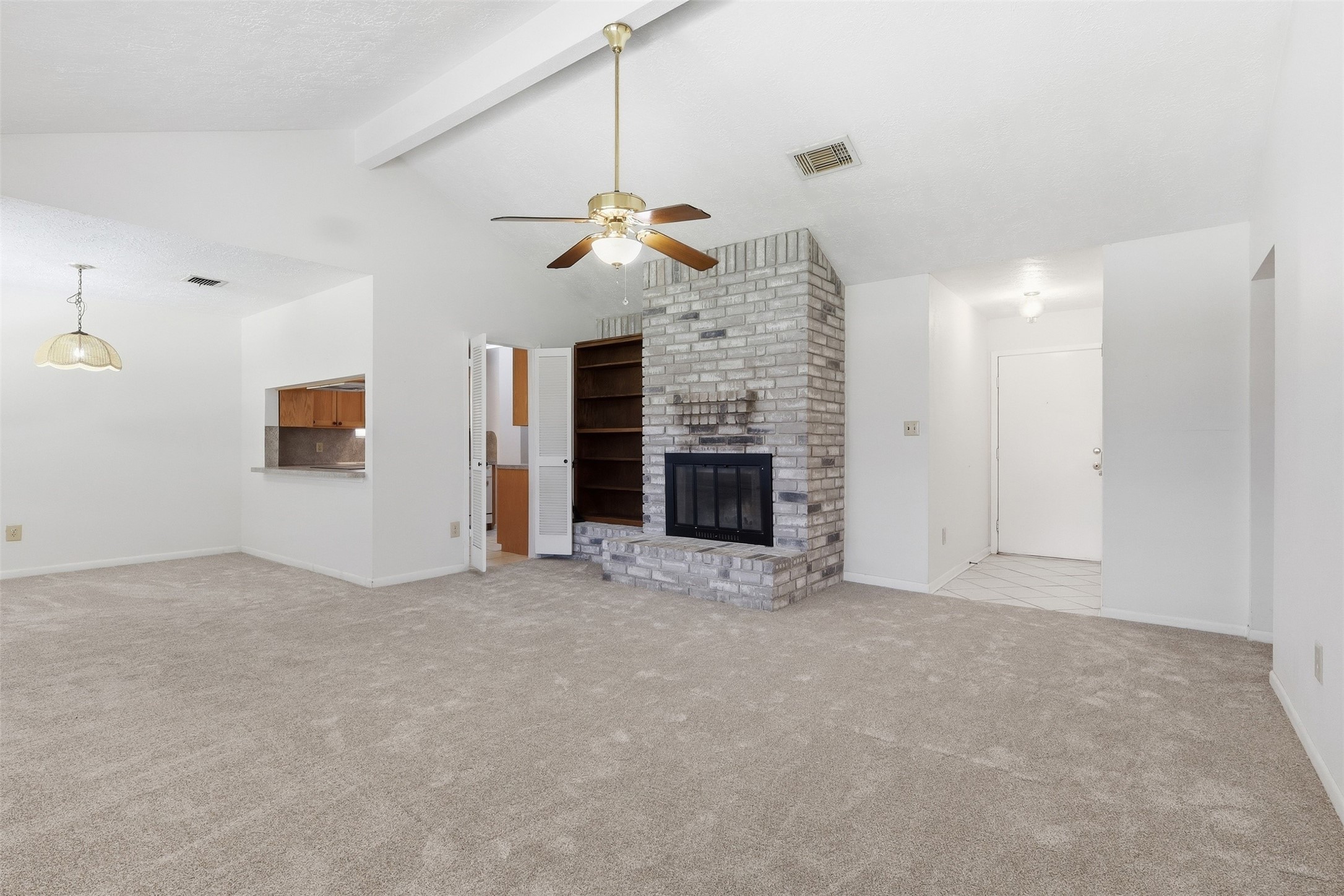 10110 Shell Rock Road La Porte, TX 77571 - Photo 4 of 24 Gallery Image 4