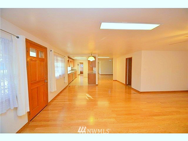5211 Arrowhead Road Southwest Lakewood, WA 98499 - Photo 11 of 22 Gallery Image 11