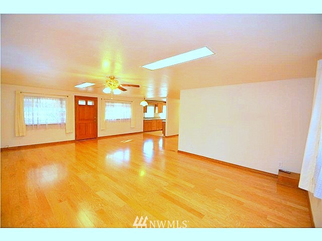 5211 Arrowhead Road Southwest Lakewood, WA 98499 - Photo 12 of 22 Gallery Image 12