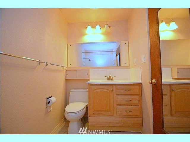 5211 Arrowhead Road Southwest Lakewood, WA 98499 - Photo 17 of 22 Gallery Image 17