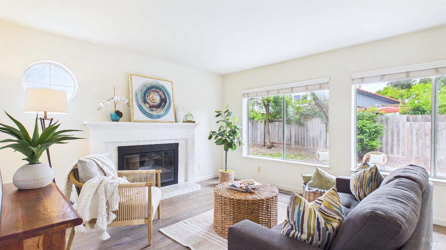 6424 Apollo Place Windsor, CA 95492 - Photo 15 of 45 Family room off kitchen.
