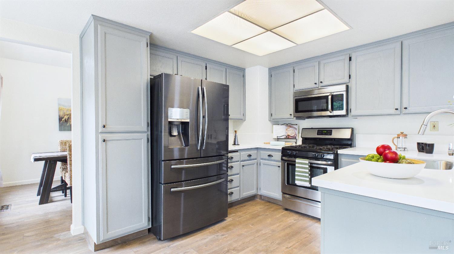 6424 Apollo Place Windsor, CA 95492 - Photo 8 of 45