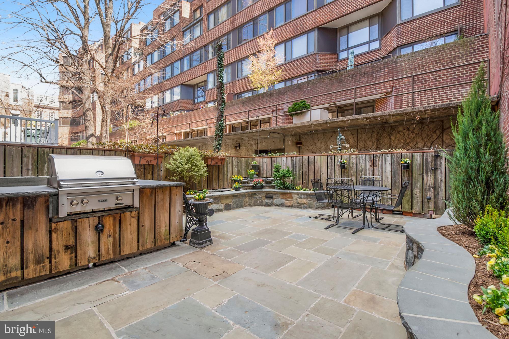 1019 30th Street Northwest Washington, DC 20007 - Photo 35 of 42