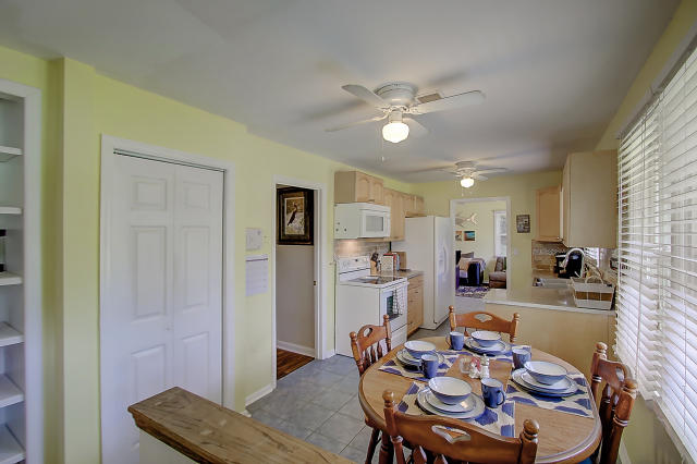 1047 Windward Road Charleston, SC 29412 - Photo 22 of 34 1047 Windward (22)0022