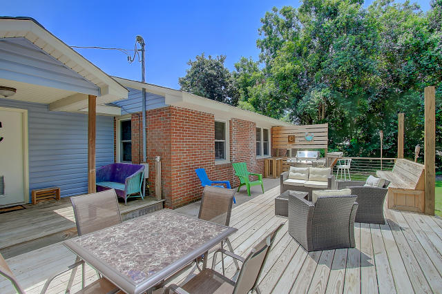 1047 Windward Road Charleston, SC 29412 - Photo 29 of 34 1047 Windward (33)0033