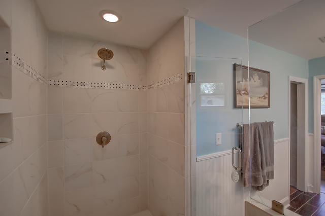 1047 Windward Road Charleston, SC 29412 - Photo 7 of 34 1047 Windward (9)0009