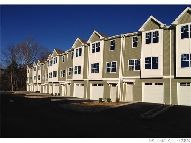 8 Laurel Hill Road, Unit 8 Brookfield, CT 06804 - Photo 1 of 1