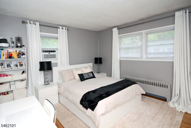 202 Long Hill Road Little Falls, NJ 07424 - Photo 17 of 37 Gallery Image 17