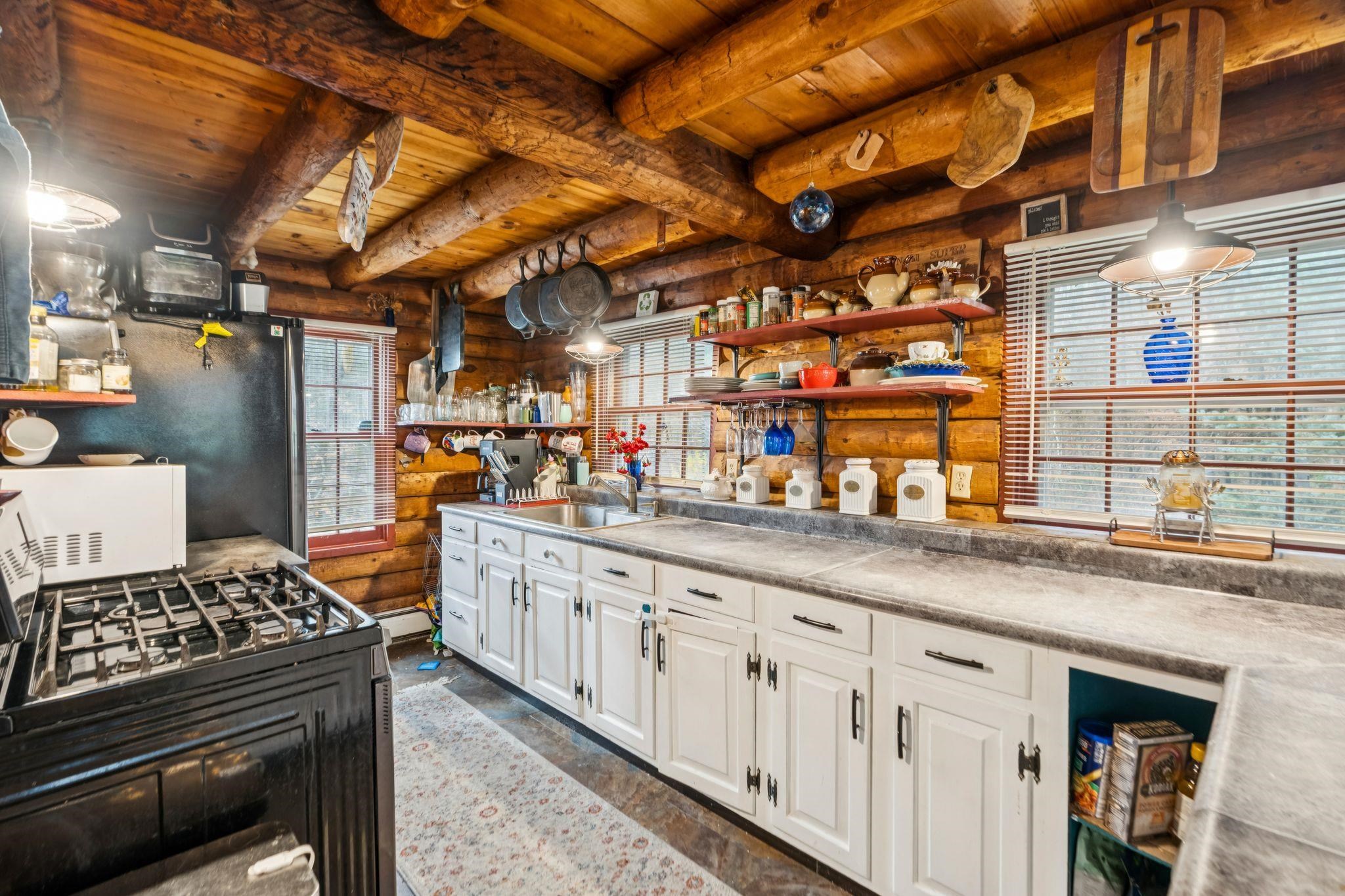 152 Webster Road Hartland, VT 05048 - Photo 12 of 34