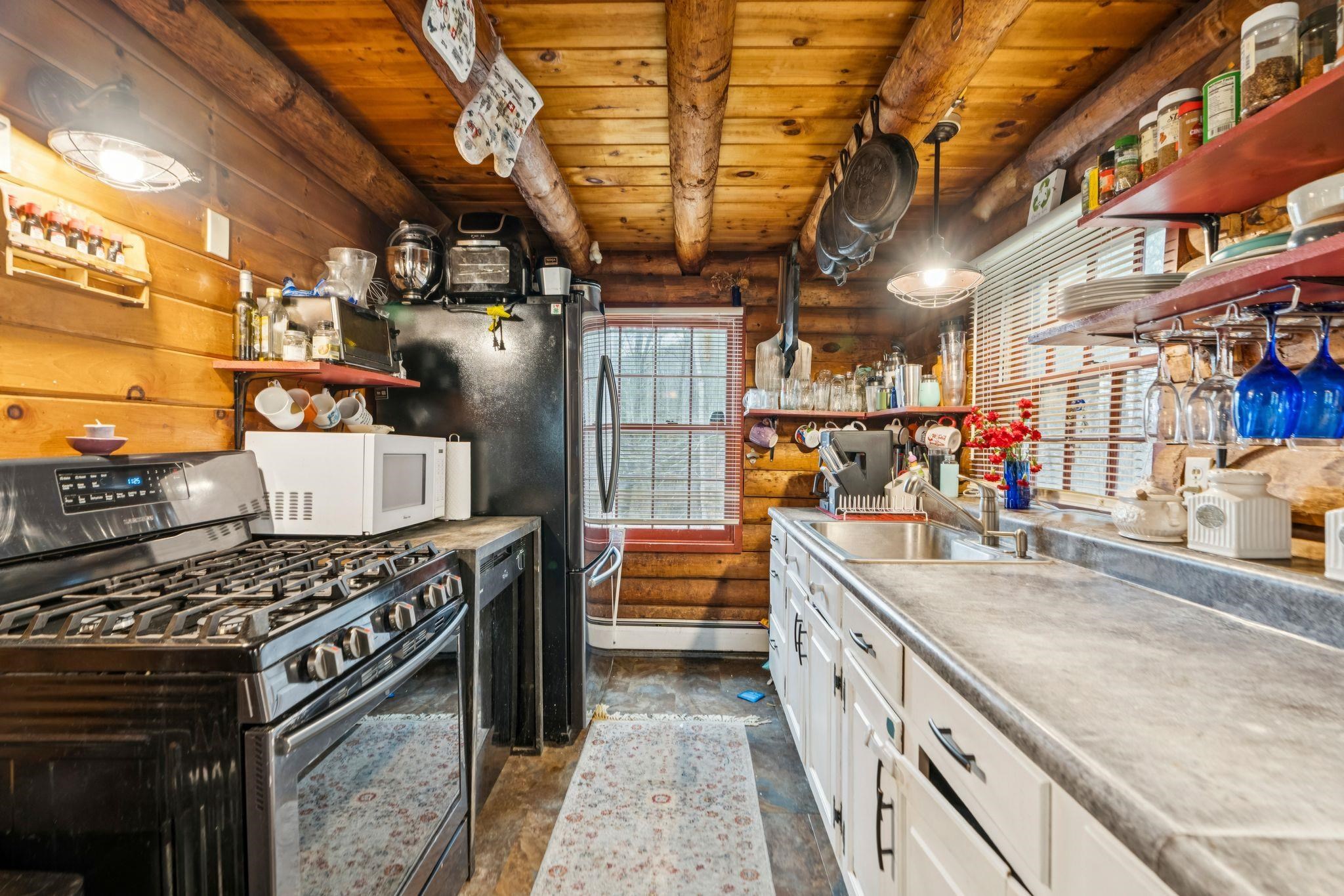 152 Webster Road Hartland, VT 05048 - Photo 13 of 34