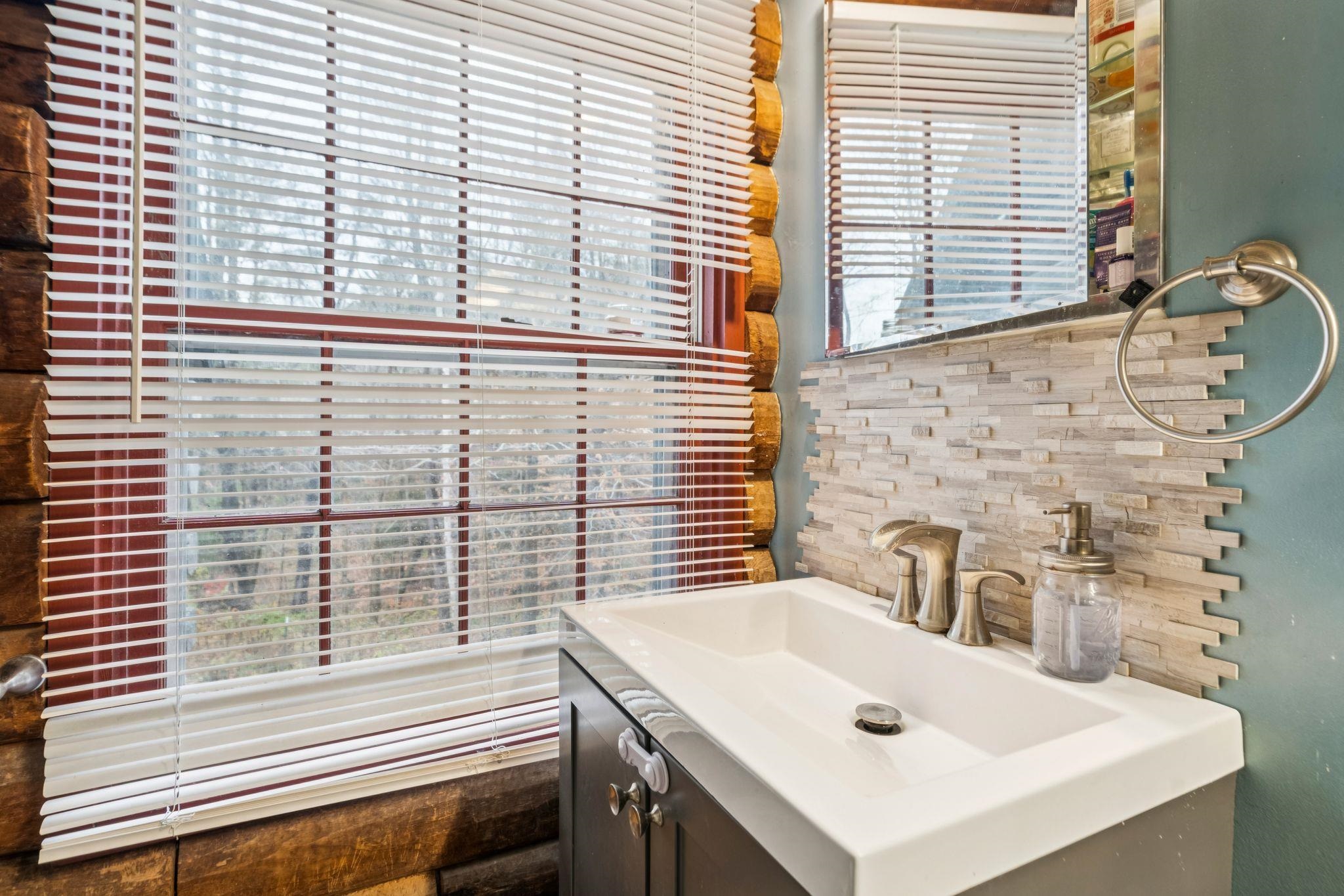 152 Webster Road Hartland, VT 05048 - Photo 27 of 34