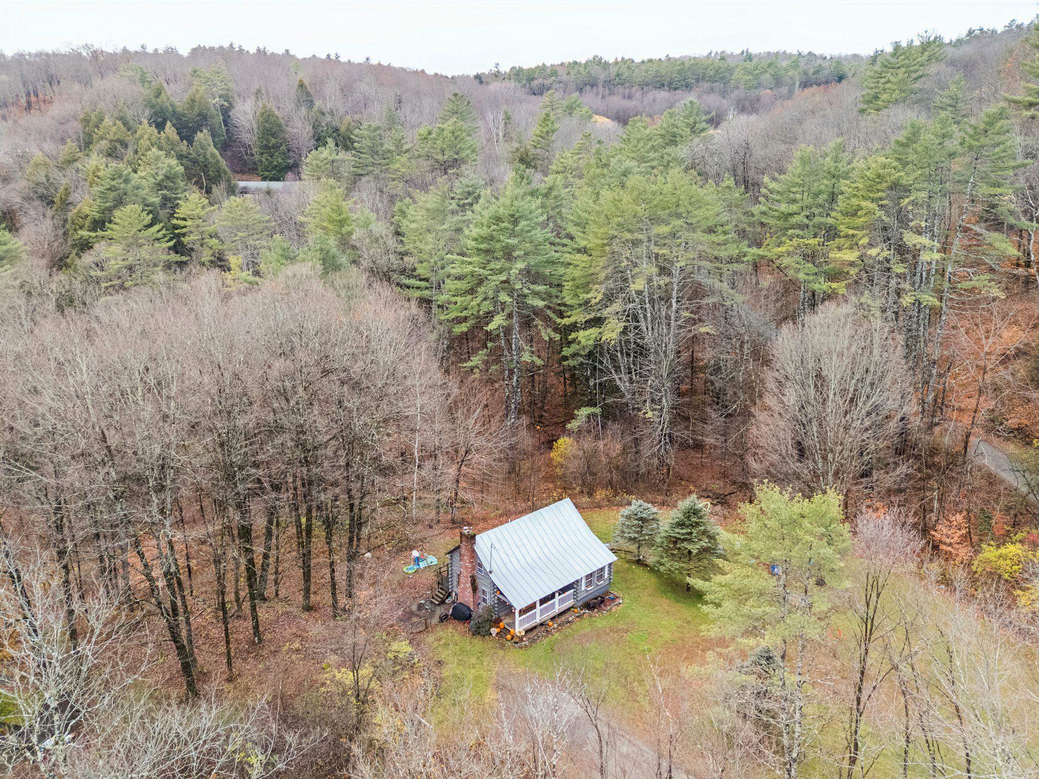 152 Webster Road Hartland, VT 05048 - Photo 31 of 34