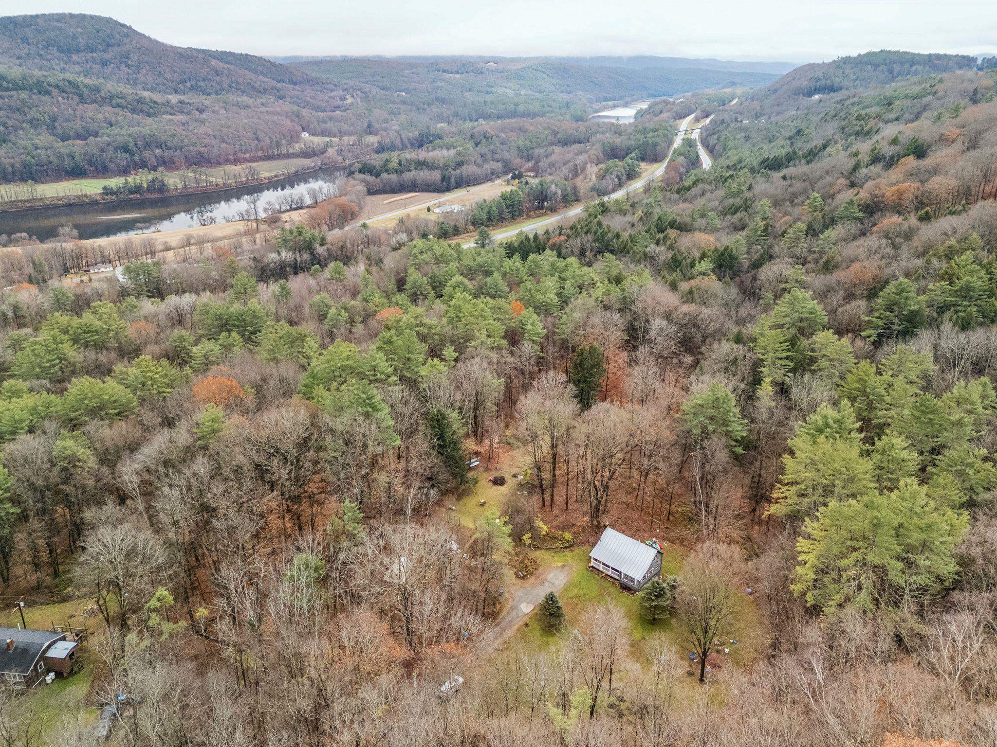 152 Webster Road Hartland, VT 05048 - Photo 32 of 34