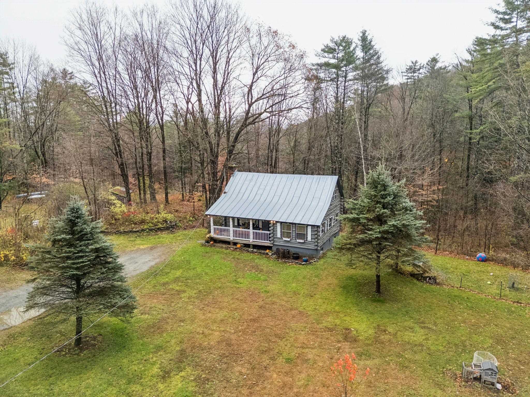 152 Webster Road Hartland, VT 05048 - Photo 5 of 34