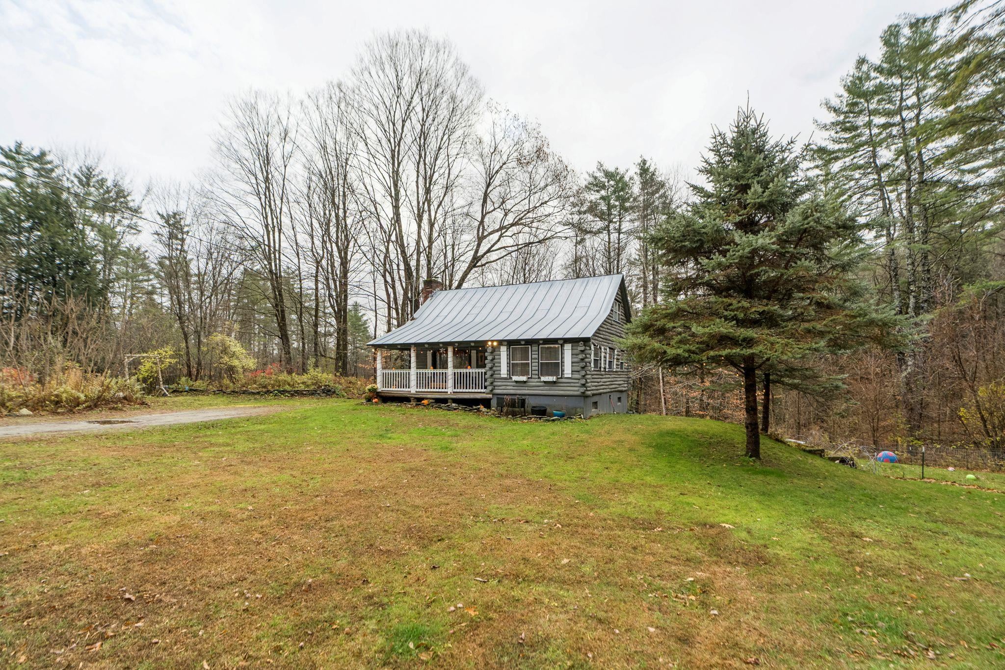 152 Webster Road Hartland, VT 05048 - Photo 6 of 34