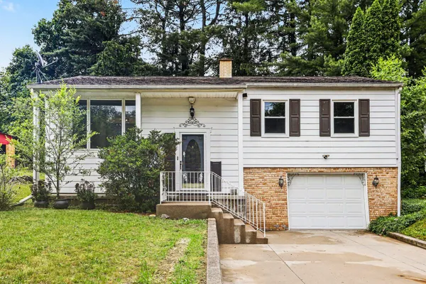 $225,000 | 270 Viking Drive, Battle Creek, MI 49017