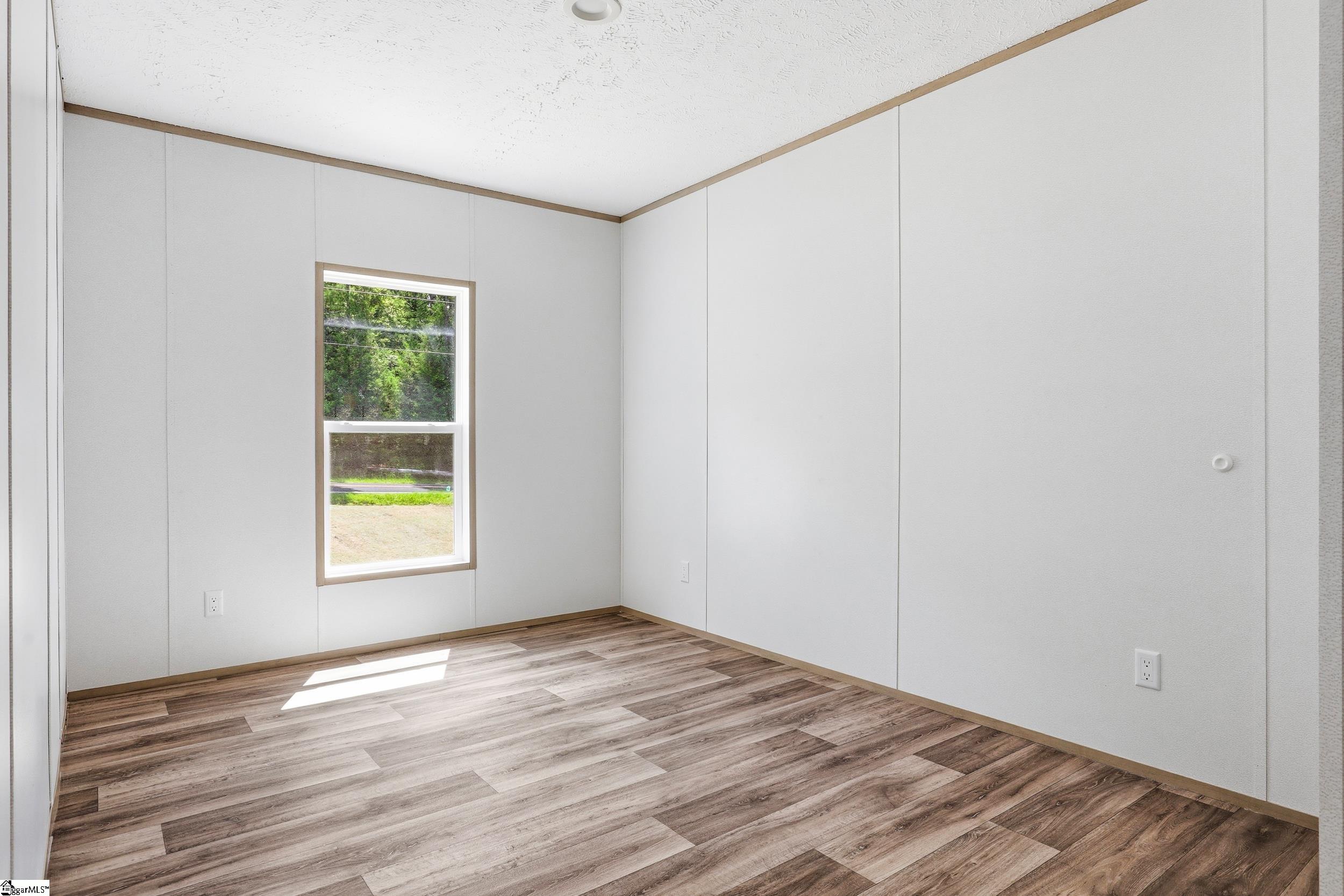 561 Georgia Road Gray Court, SC 29645 - Photo 19 of 26