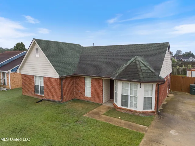 $205,000 | 167 Orange Drive, Senatobia, MS 38668