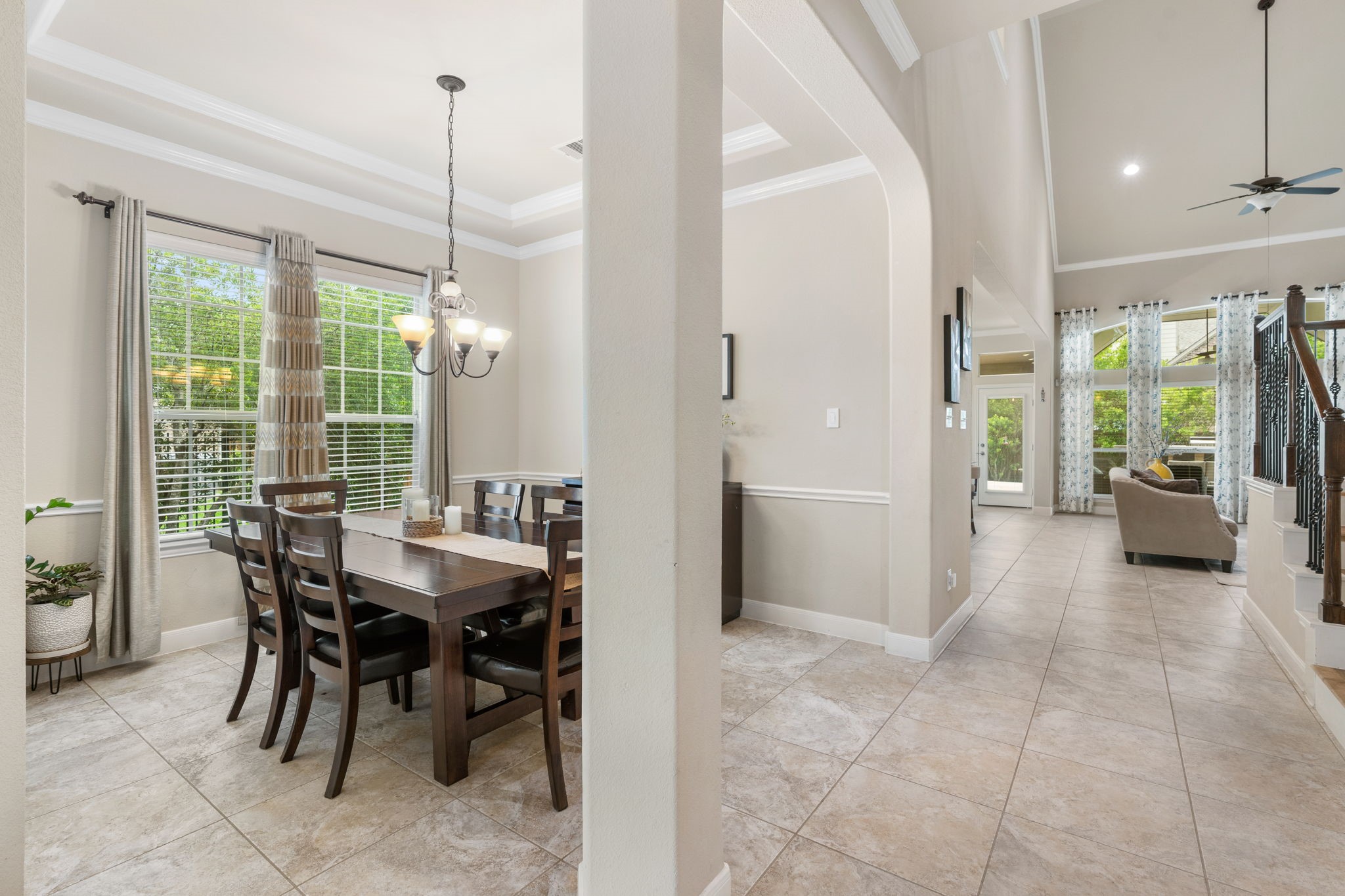 11 Pintuck Place Spring, TX 77389 - Photo 7 of 40 a view of a dining room with furniture window and outside view